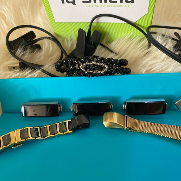🌟THREE FITBIT ALTA TRACKERS WITH STUNNING COLLECTION🌟